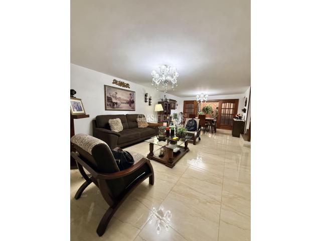 Casas, Venta en Las Quintas de Don Simón