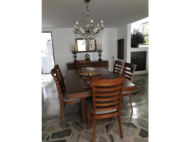 Casas, Venta en Cristales