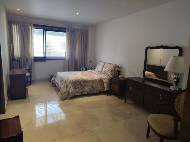 Apartamentos, Venta en Santa Mónica Norte