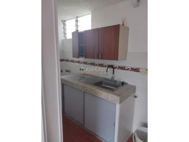 Apartamentos, Alquiler en Torres de Comfandi