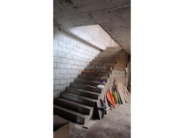 Locales y Bodegas, Venta en Camino Real