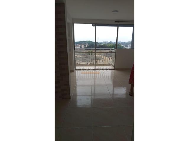 Apartamentos, Alquiler en Ciudad 2.000