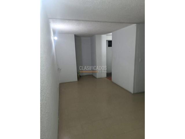 Apartamentos, Venta en Brisas de los Álamos