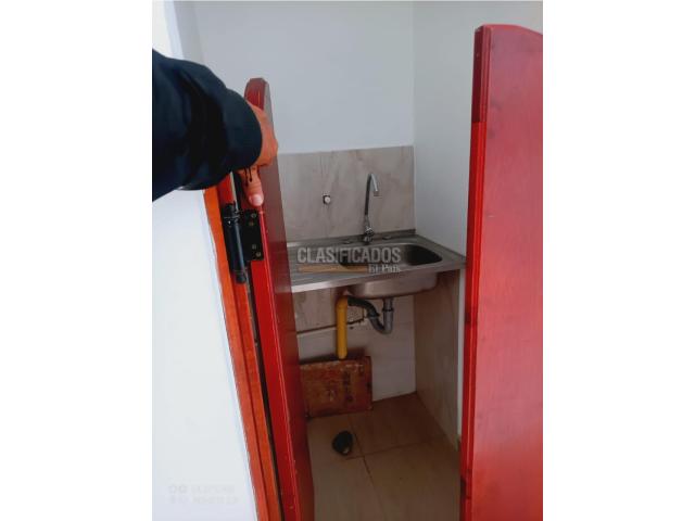 Locales y Bodegas, Alquiler en Calima