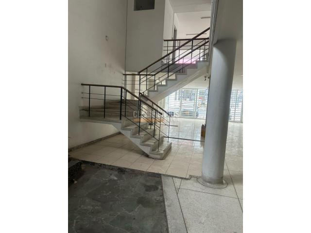 Locales y Bodegas, Alquiler en Versalles