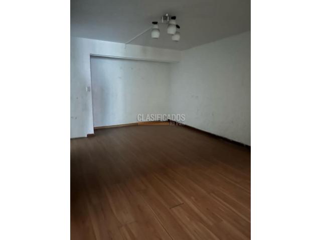 Locales y Bodegas, Alquiler en Versalles