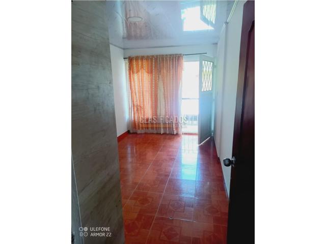 Casas, Alquiler en Calipso