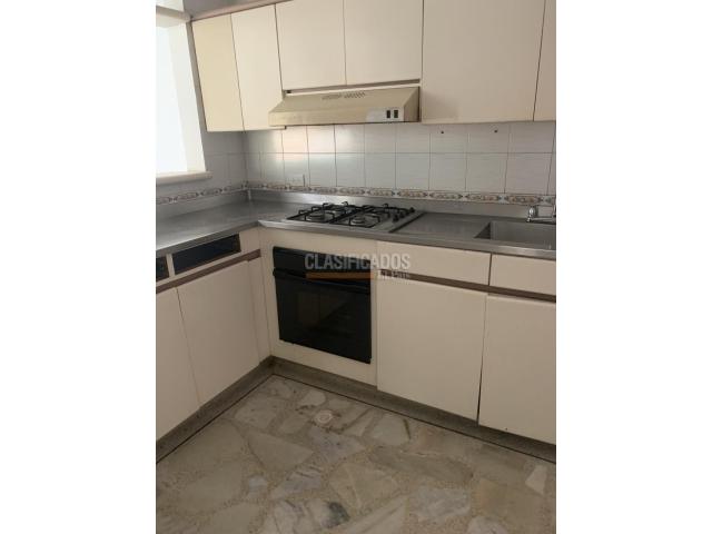 Apartamentos, Venta en Las Quintas de Don Simón