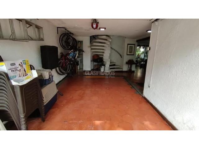 Casas, Venta en Prados del Norte