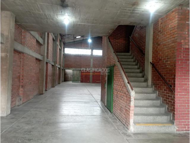 Locales y Bodegas, Alquiler en Yumbo