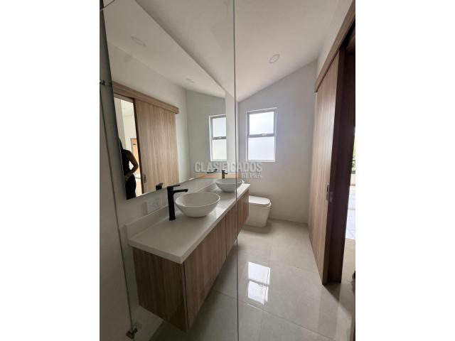 Casas, Alquiler en Pance