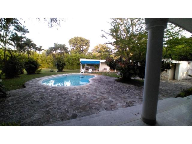 Casas, Alquiler en Pance