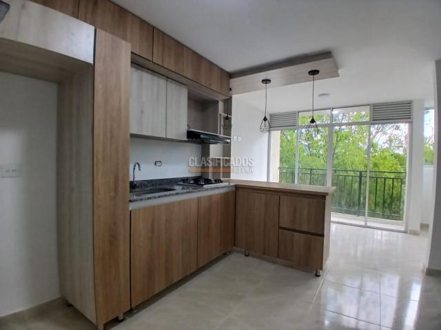 Apartamentos, Alquiler en Pereira