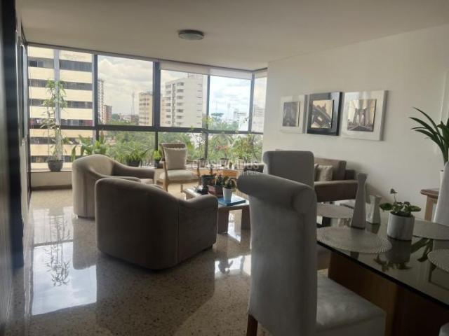 Apartamentos, Venta en Versalles