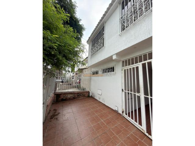 Casas, Venta en El Limonar