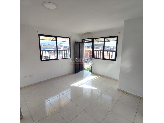 Apartamentos, Alquiler en San Carlos