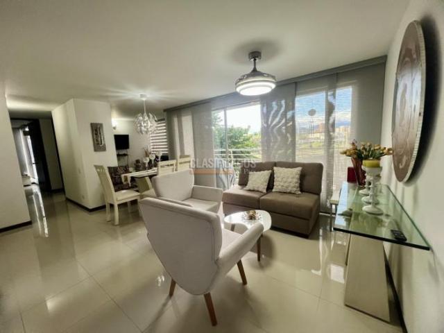 Apartamentos, Venta en Valle del Lili