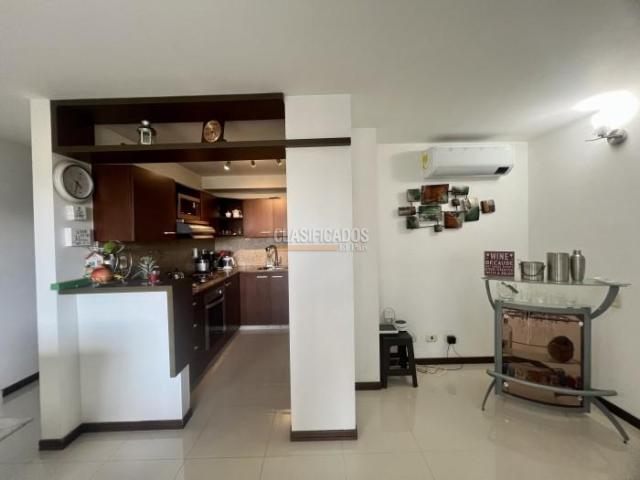 Apartamentos, Venta en Valle del Lili