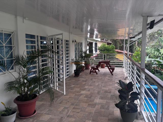 Casas, Venta en La Buitrera