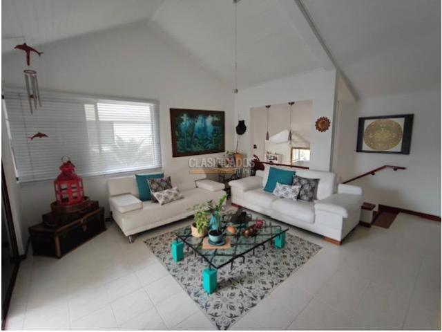 Casas, Venta en Bellavista