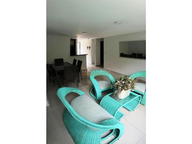 Apartamentos, Venta en El Refugio