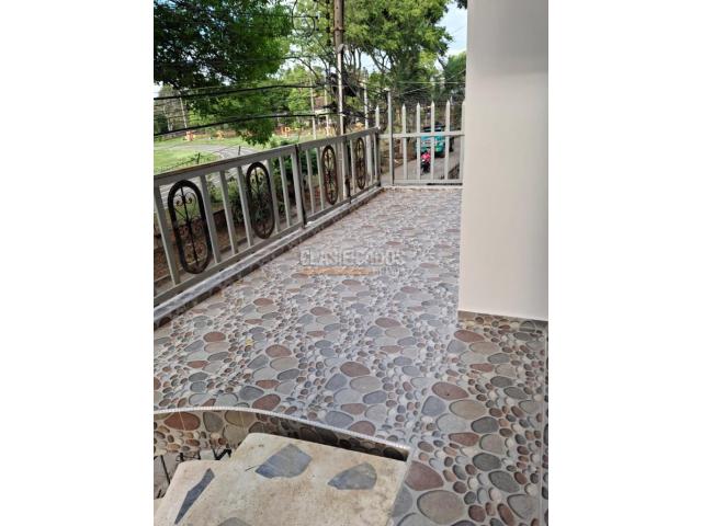 Apartaestudios, Alquiler en Villa del Sur