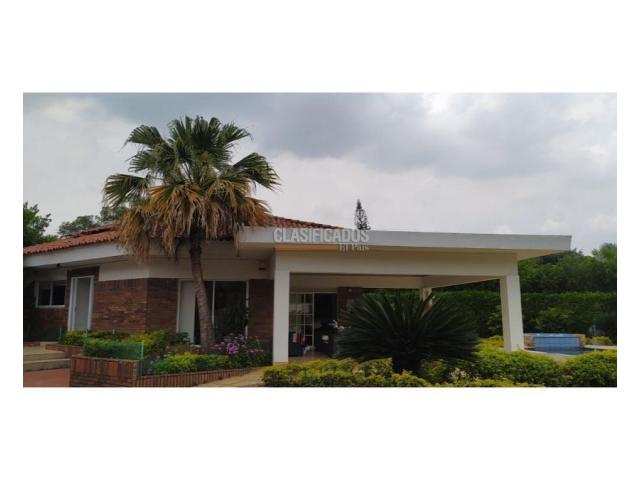 Casas, Venta en Ciudad Jardín