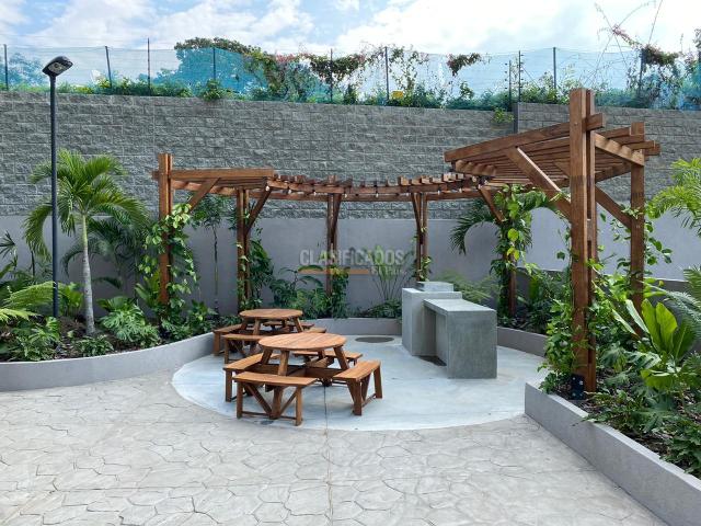 Apartamentos, Venta en Pance