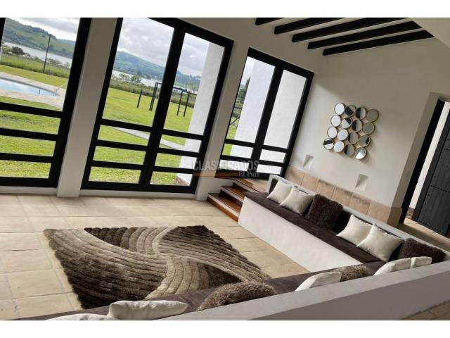 Fincas y Casas Campestres, Venta en Calima (Darién)