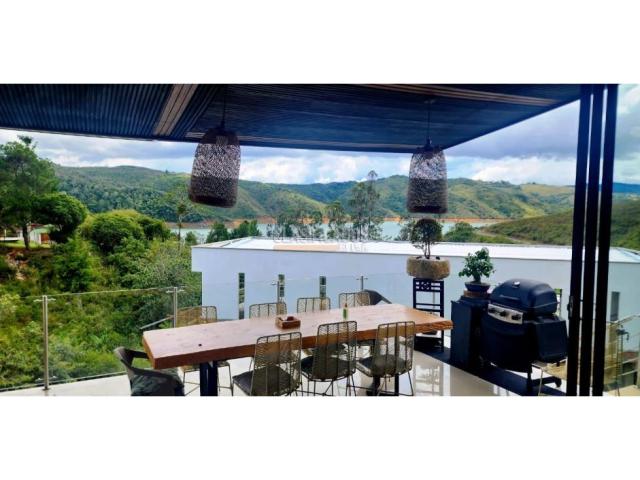 Fincas y Casas Campestres, Venta en Calima (Darién)