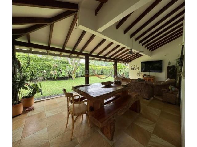 Casas, Alquiler en Pance