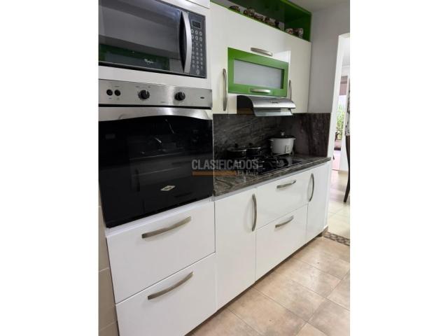 Casas, Venta en Ciudad Jardín