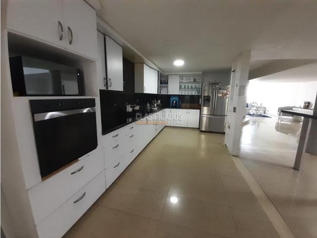 Casas, Venta en La Hacienda