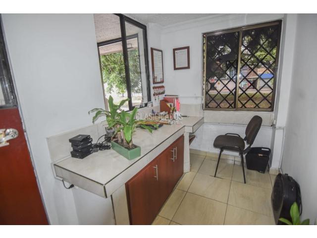 Edificios, Venta en Primero de Mayo