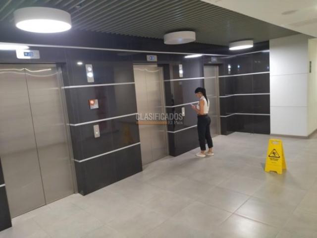 Oficinas y Consultorios, Venta en Chipichape