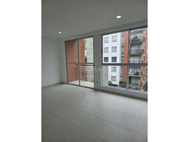 Apartamentos, Alquiler en Valle del Lili