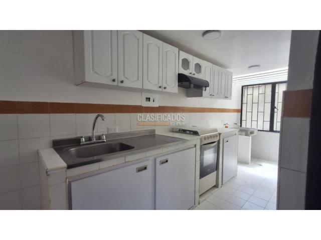 Apartamentos, Alquiler en Chía