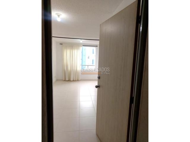 Apartaestudios, Alquiler en Dos Quebradas