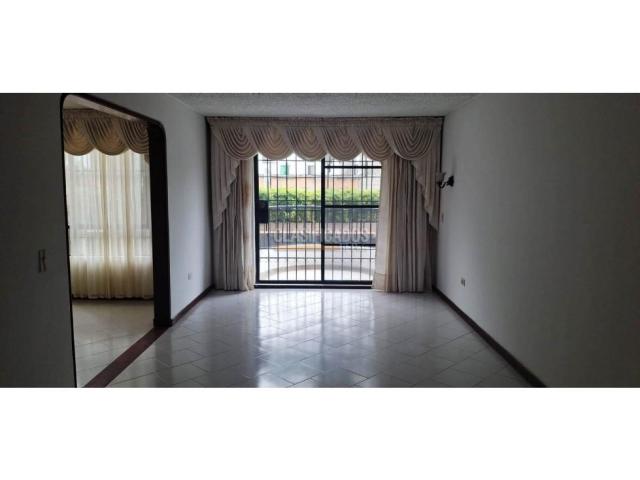 Apartamentos, Venta en Las Quintas de Don Simón