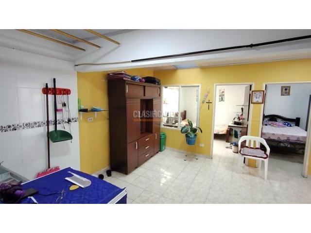 Casas, Venta en Ciudad Córdoba