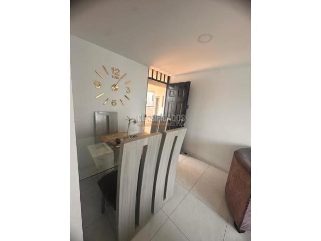 Apartamentos, Venta en Brisas de los Álamos