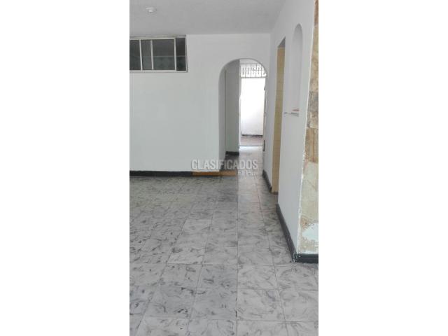 Apartamentos, Alquiler en La Selva