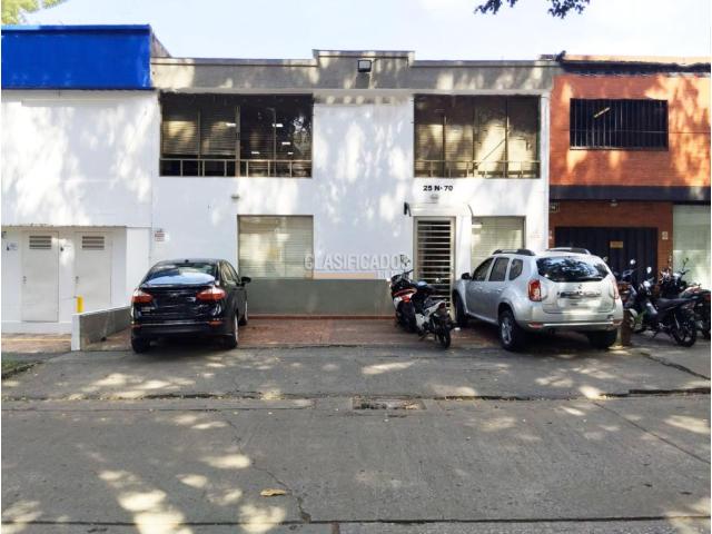 Casas, Alquiler en Santa Mónica Residencial