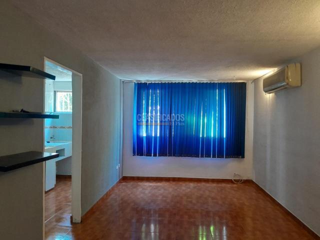 Apartamentos, Venta en Prados de Oriente