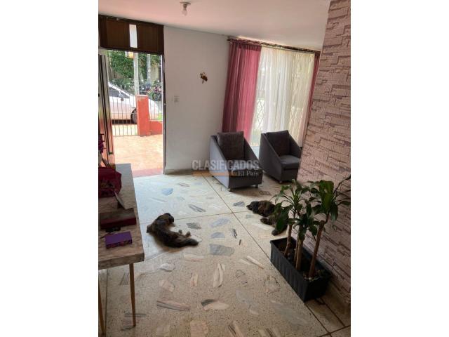 Casas, Venta en Champagñat