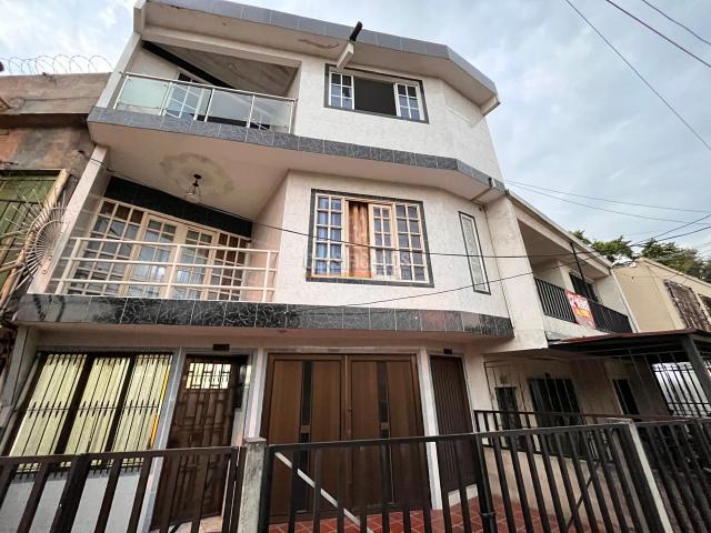 Casas, Venta en Alfonso López