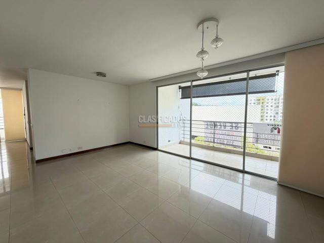 Apartamentos, Venta en La Flora