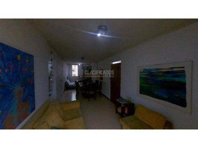 Apartamentos, Venta en Primero de Mayo