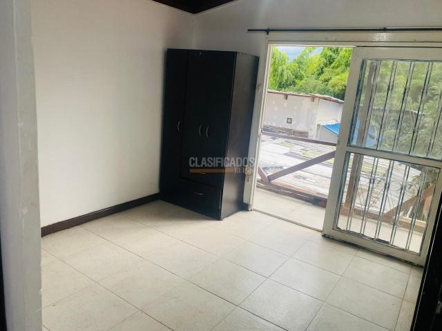 Apartamentos, Alquiler en La Buitrera