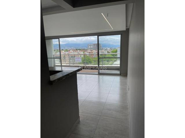 Apartamentos, Venta en Valle del Lili